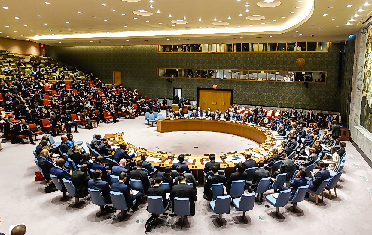 Оон против санкций. Совбез ООН. Совет безопасности ООН вето. Генеральная Ассамблея ООН потолок. Резолюция совета безопасности ООН 198.